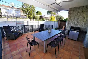 House 350 meters from the beach - Image 4