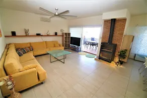 House 350 meters from the beach - Image 2