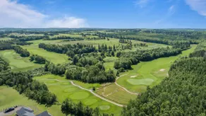 Near Cavendish Beach - Image 3