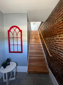 Downtown Lenoir Luxury Apartment - Image 5