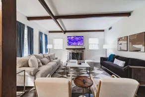 The Mamie House: A Memorable Getaway Near DT Hburg - Image 5