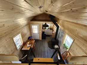 Premier Cabin - Image 3