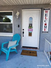 Convenient, close to sun & fun! - - Image 5