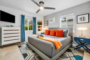 Tropical Heated Pool+Hot Tub! 1 Mile To Beach! - Image 5