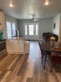 River Road Retreat - Image 5