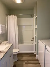 River Road Retreat - Image 4