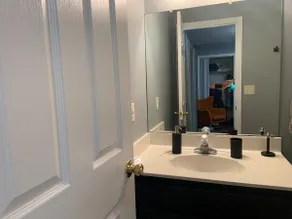 Cozy St Elmo Suite - Image 4