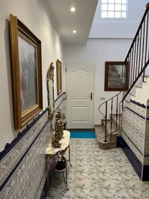 Centrally located house in Turís - Image 5