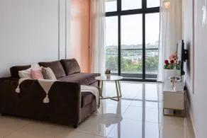 StayOne | GH Warm Couple Suite 1R - Image 3