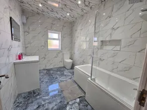 LUXE Villa Near NEC, BHX & Train - Image 5