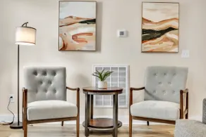 Greer Charm: Pet-Friendly 2BR with Fire Pit - Image 3