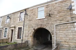 Cosy Flat - Over Arch - Image 5