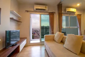 Chic Parkland Escape:City Views! - Image 4