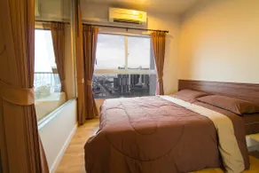 Chic Parkland Escape:City Views! - Image 2