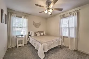 Clifton -2 BR, 1 BA - 6 min to TTU - Image 4