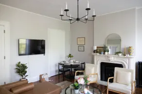 Hist. Troy River acc. Modern Apt - Image 5