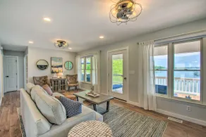 True Lakefront, Easy Water Access, Dock, Hot Tub, Sleeps 12 - Image 2