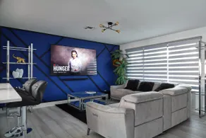 Upscale Getaway - 3 Bedrooms & Pool - Image 4