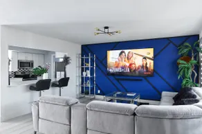 Upscale Getaway - 3 Bedrooms & Pool - Image 3