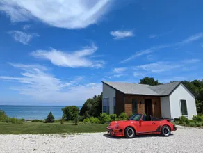 Stunning private beach home: kayaks, games - Image 2