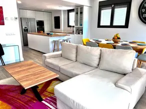Beautiful house in Madrid, private pool and garage - Image 5