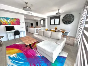 Beautiful house in Madrid, private pool and garage - Image 3