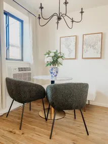 #1 French Château Downtown Fergus - Image 5