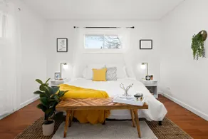 The Record Lounge - a Trendy 2BD - Image 5