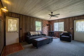 Private 1 Acre Retreat Game Room, Fire Pit, Kayaks - Image 3