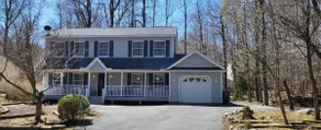 Poconos Resort ski hike lake boat camp tobyhanna - Image 4