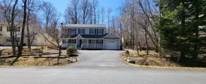 Poconos Resort ski hike lake boat camp tobyhanna - Image 5