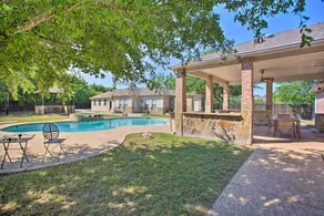 Heated Pool~Pool Table~SPA~Home Theatre~Sleeps-20 - Image 2