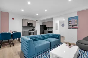 Rosy Suite with POOL ! | Parking Passes Available - Image 2
