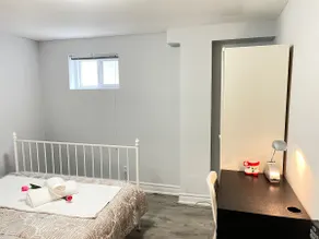 Stylish & Spacious 2BR apartment - Image 5
