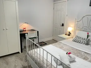 Stylish & Spacious 2BR apartment - Image 4
