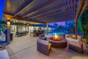 Luxe Emerald Cove w/basketball and pickleball - Image 5