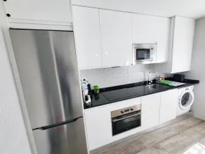 Apartment on the Bridge - Image 3