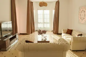 Luxury 3BDR Apt with Pool & Gym | Platform 357 - Image 3