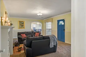 Entire Home In Heart of Ada - Image 4