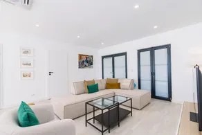 Amazing 3BR2BA Villa w/Prvt Pool in Great Location - Image 3
