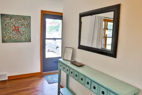 North Star- newly renovated home - Image 5