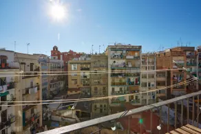 53PAR1013 - 3BR double by Plaza Espanya - Image 3