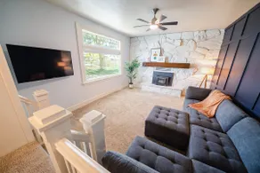 Historic Home: Chefs Kitchen, Dining, Sitting Room - Image 4