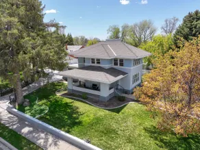 Historic Home: Chefs Kitchen, Dining, Sitting Room - Image 2