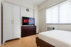 Modern-Traditional 1BR Condo in Cubao - Image 4