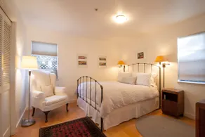Romantic Cottage | Walk to Healdsburg Plaza - Image 5