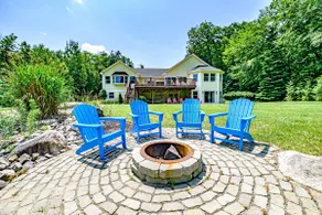 Stunning Sebago Lake House w. Game Room & Dock - Image 3