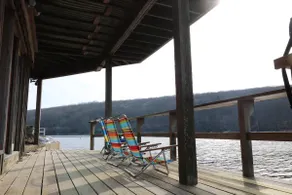 Direct Beach Front - Image 3