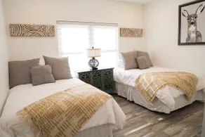 Scenic view Spacious Clean Home, Prestigious Area - Image 3