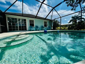 Beautiful Renovate Home Jacuzzi Pool Heated WiFi - Image 4